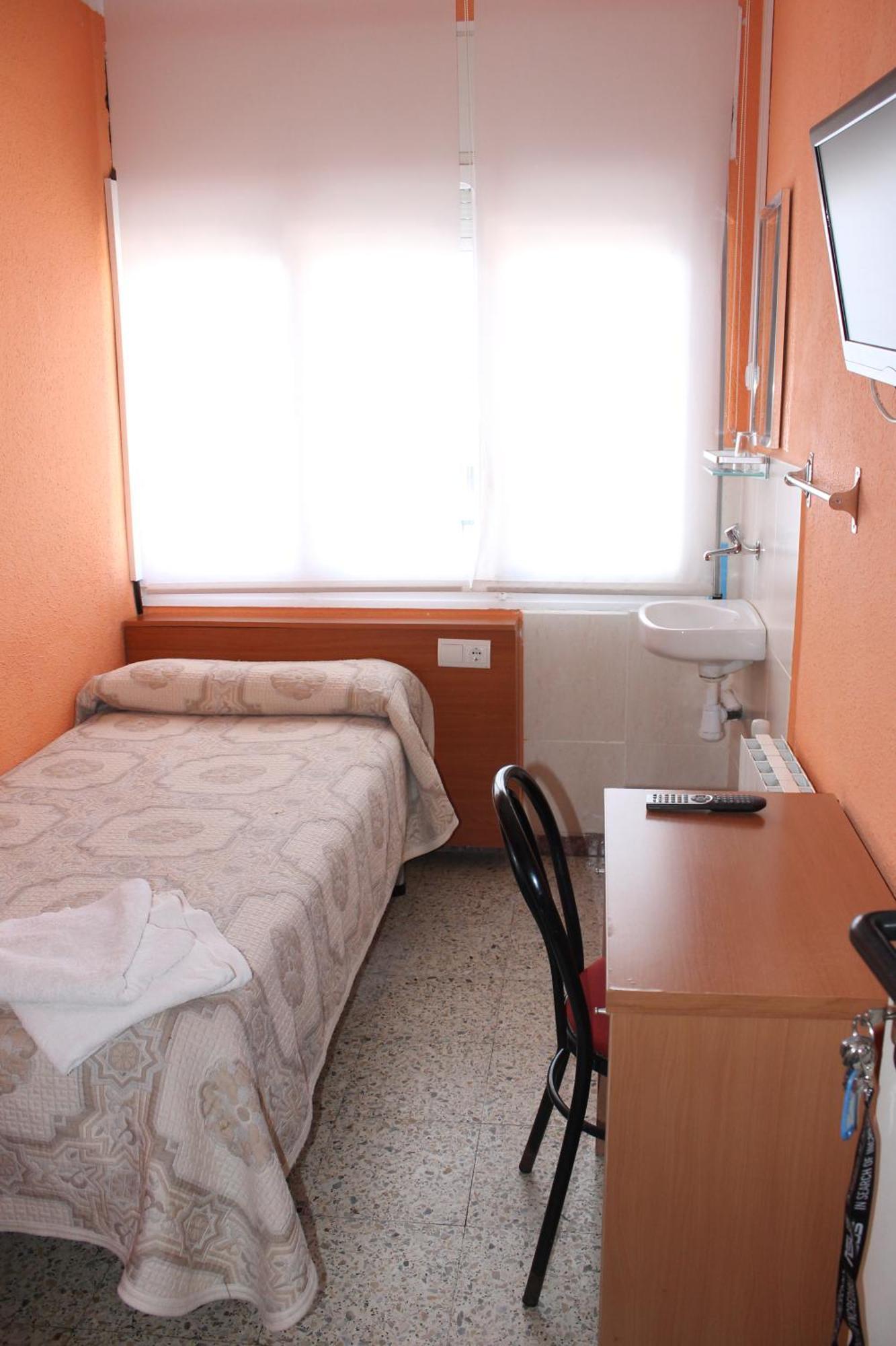 Hostal Cal Siles El Prat de Llobregat Pokoj fotografie