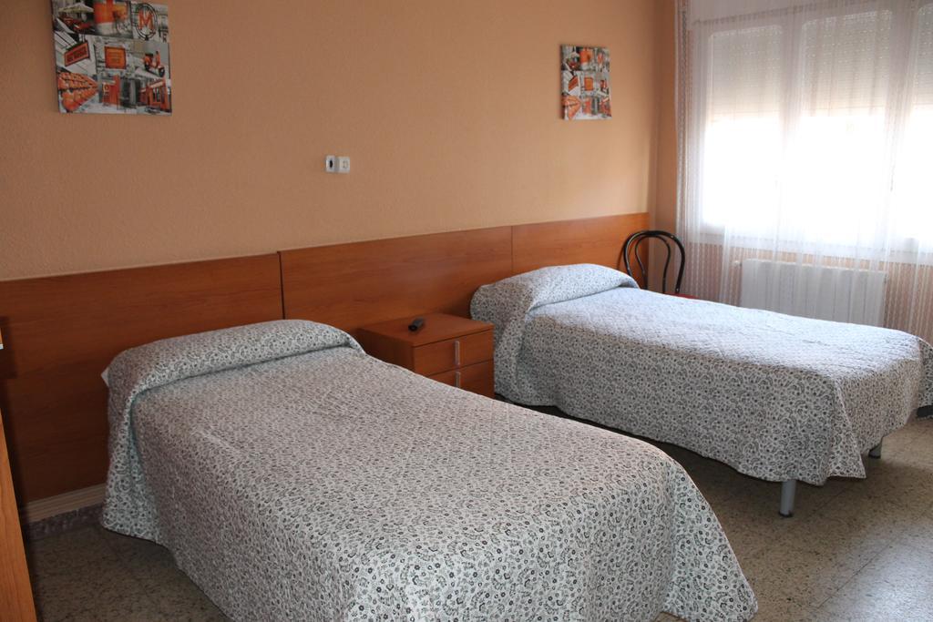 Hostal Cal Siles El Prat de Llobregat Exteriér fotografie