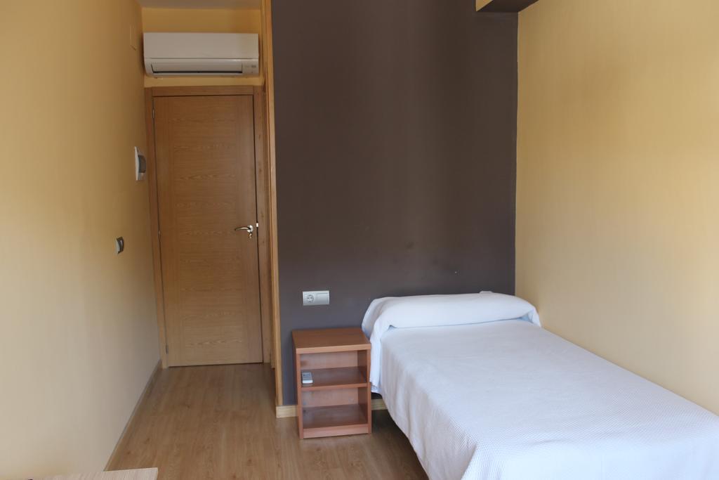 Hostal Cal Siles El Prat de Llobregat Exteriér fotografie