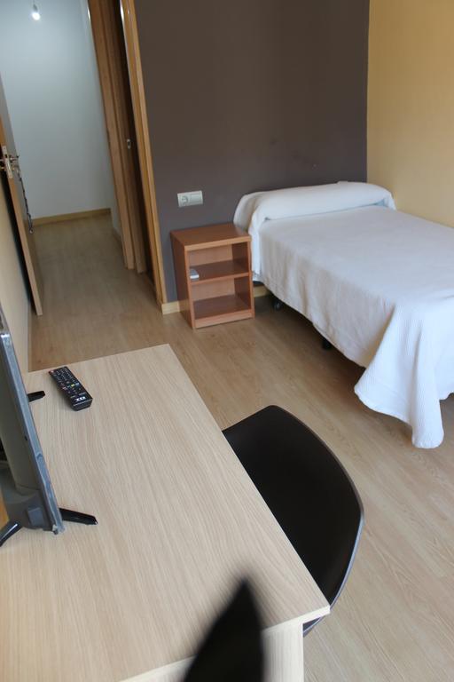 Hostal Cal Siles El Prat de Llobregat Exteriér fotografie