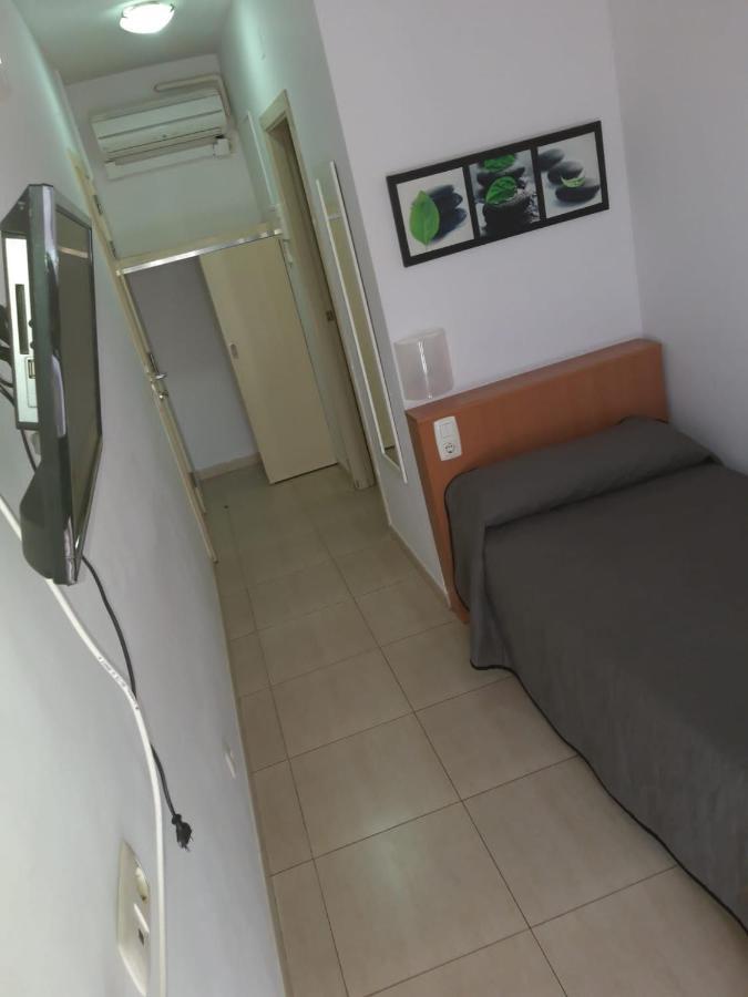 Hostal Cal Siles El Prat de Llobregat Exteriér fotografie
