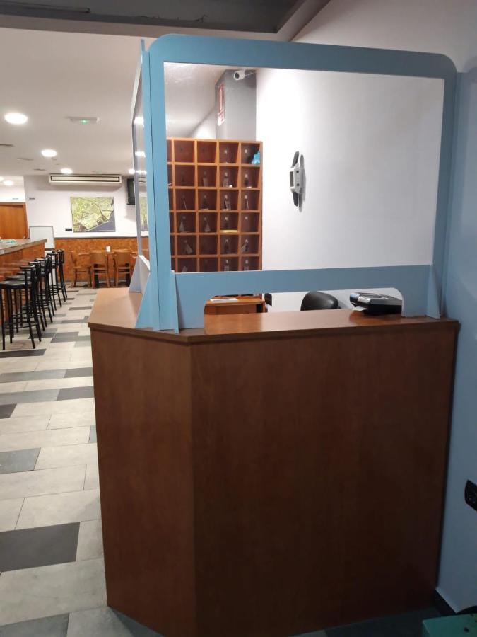 Hostal Cal Siles El Prat de Llobregat Exteriér fotografie